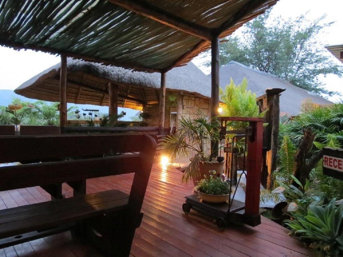 Guinea Feather Country Lodge & Spa Groblersdal Exterior foto